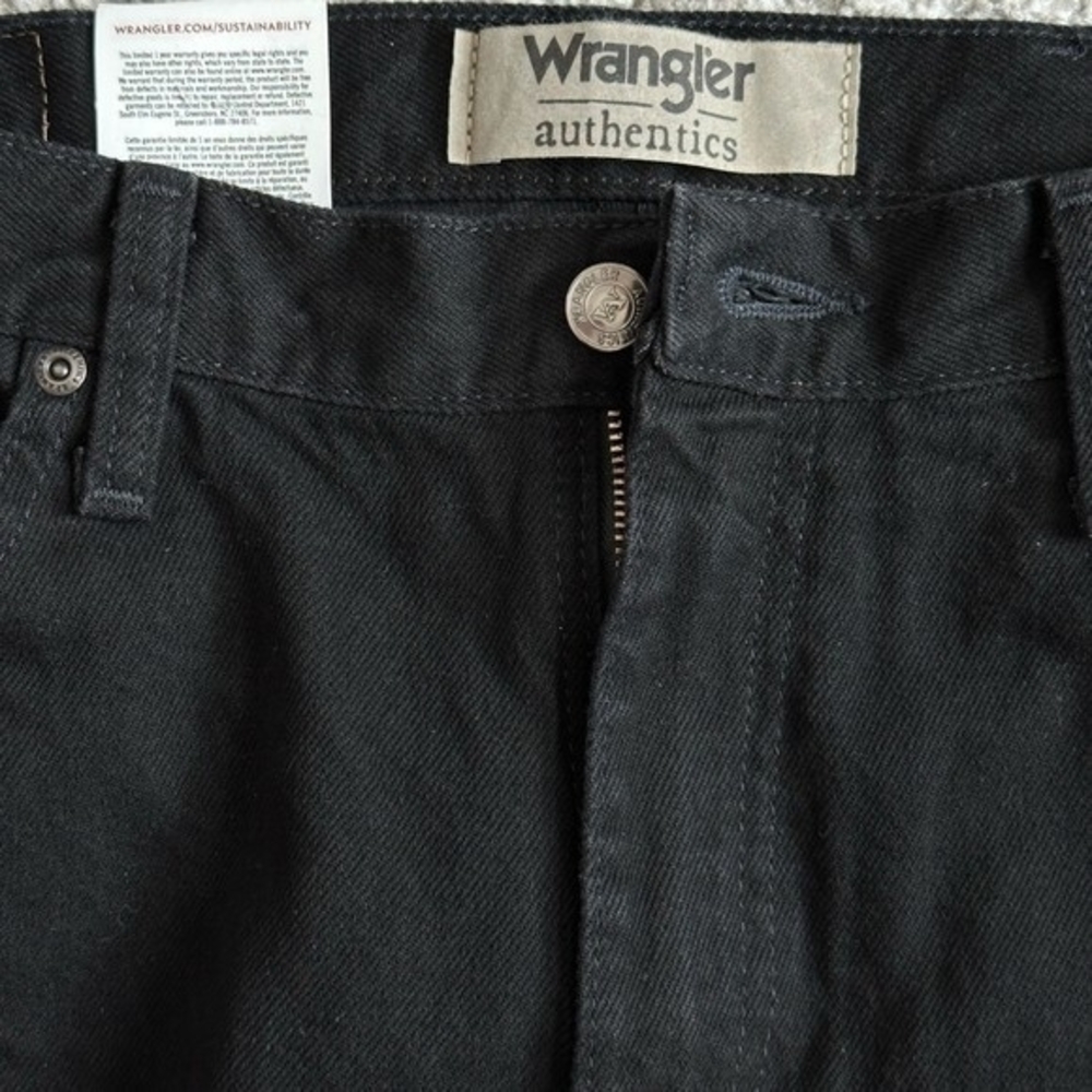 Wrangler Authentics Men's Black Regular Fit Cotton Jeans 34x32 Classic NWT - Picture 7 of 10